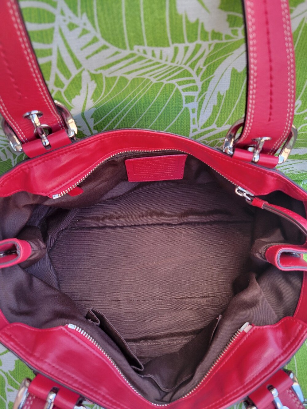 Vintage Coach Soho Pleated Leather Shoulder Bag - Picture 7 of 14